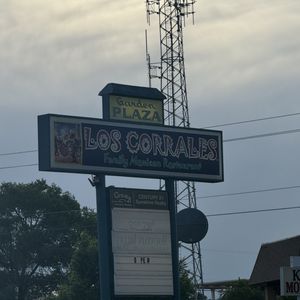 Los Corrales